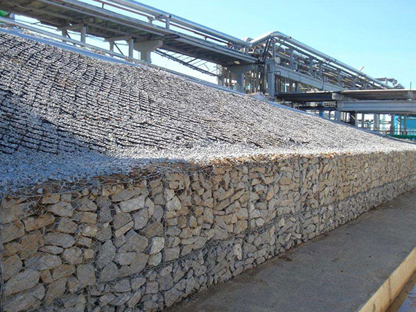 落石防护石笼网图片3